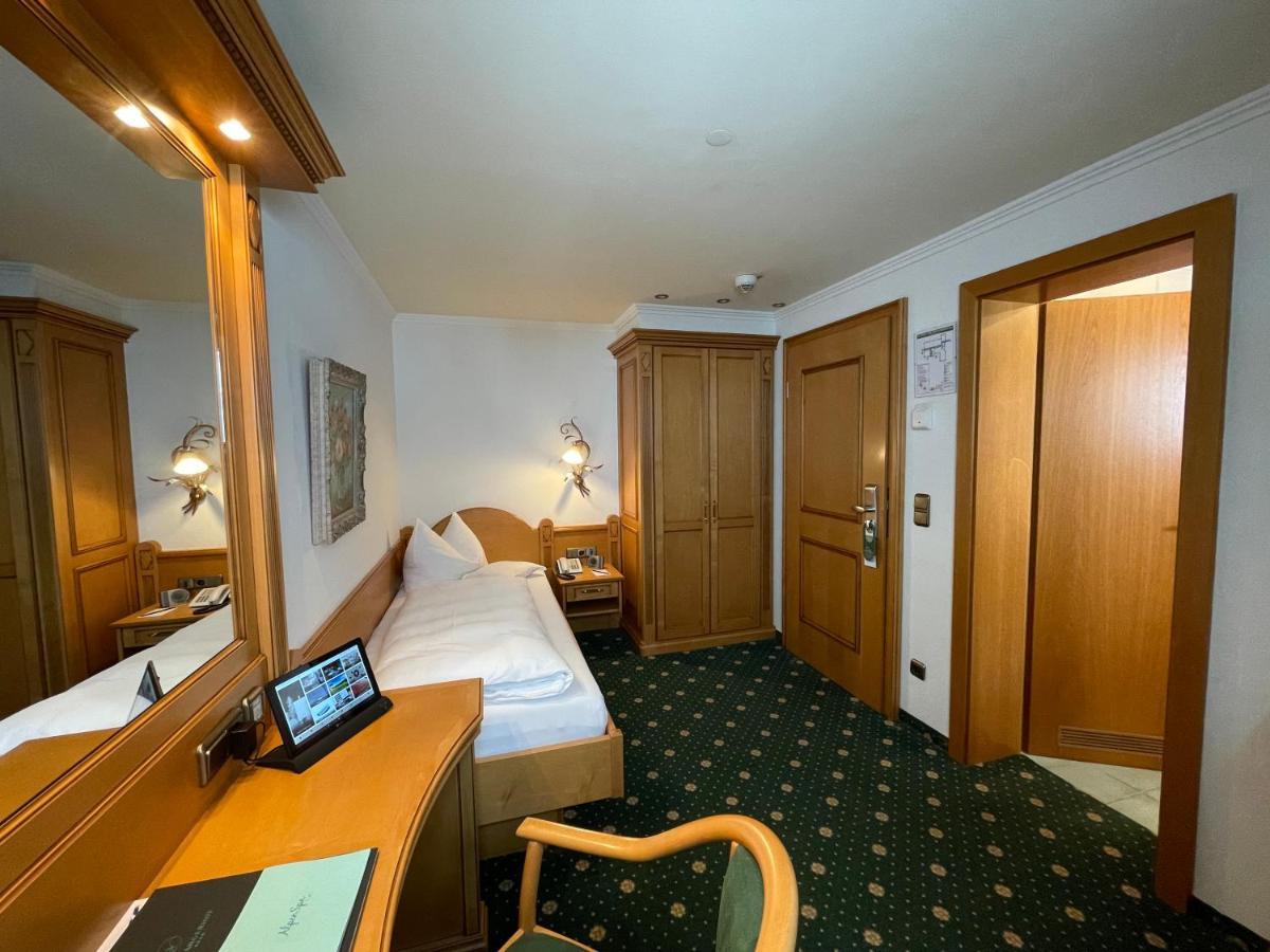 Wohlfuehlhotel Berwanger Hof Обермайзельштайн Экстерьер фото